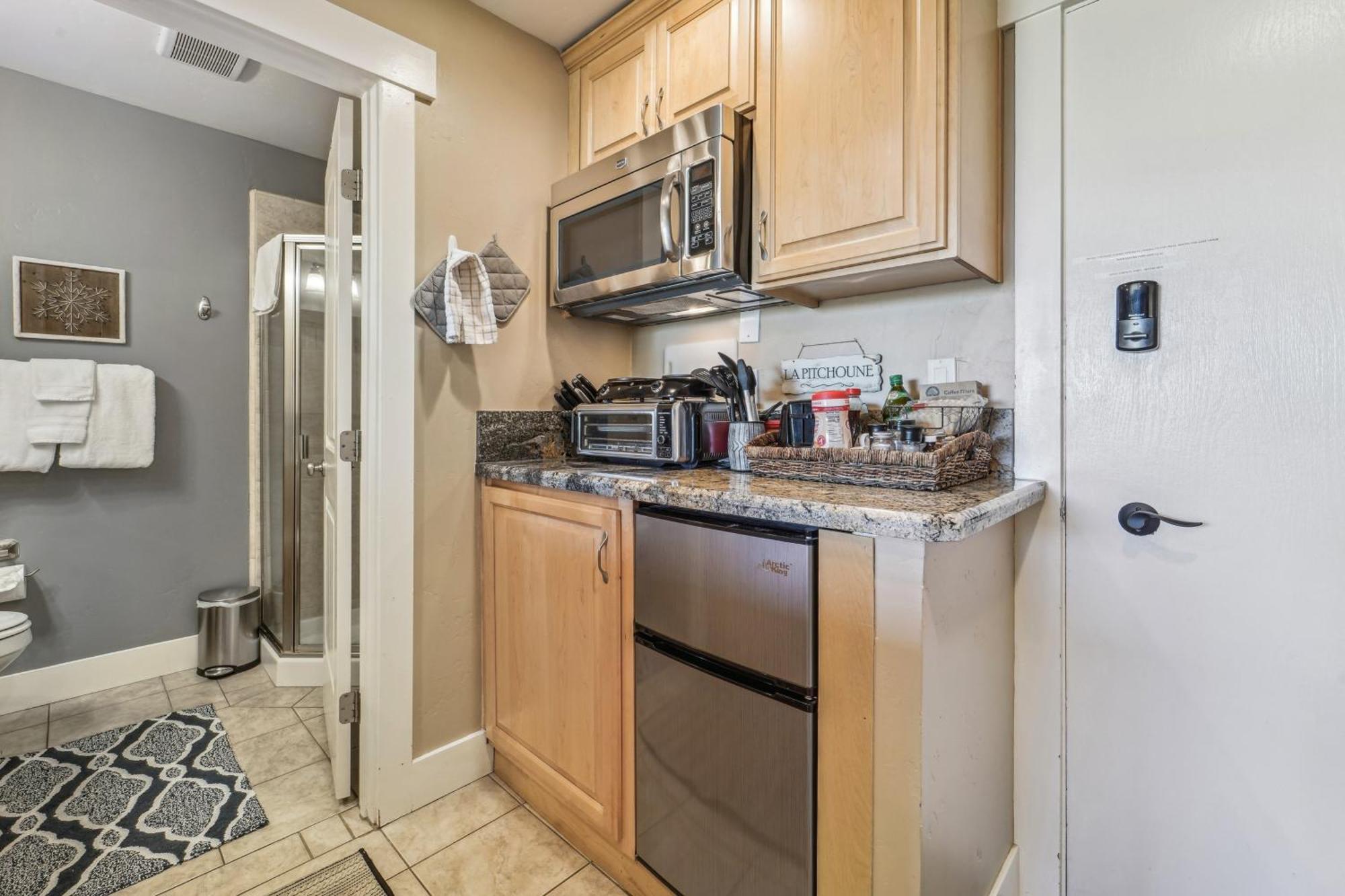 Truckee Studio With Balcony And On-Site Skiing! Экстерьер фото