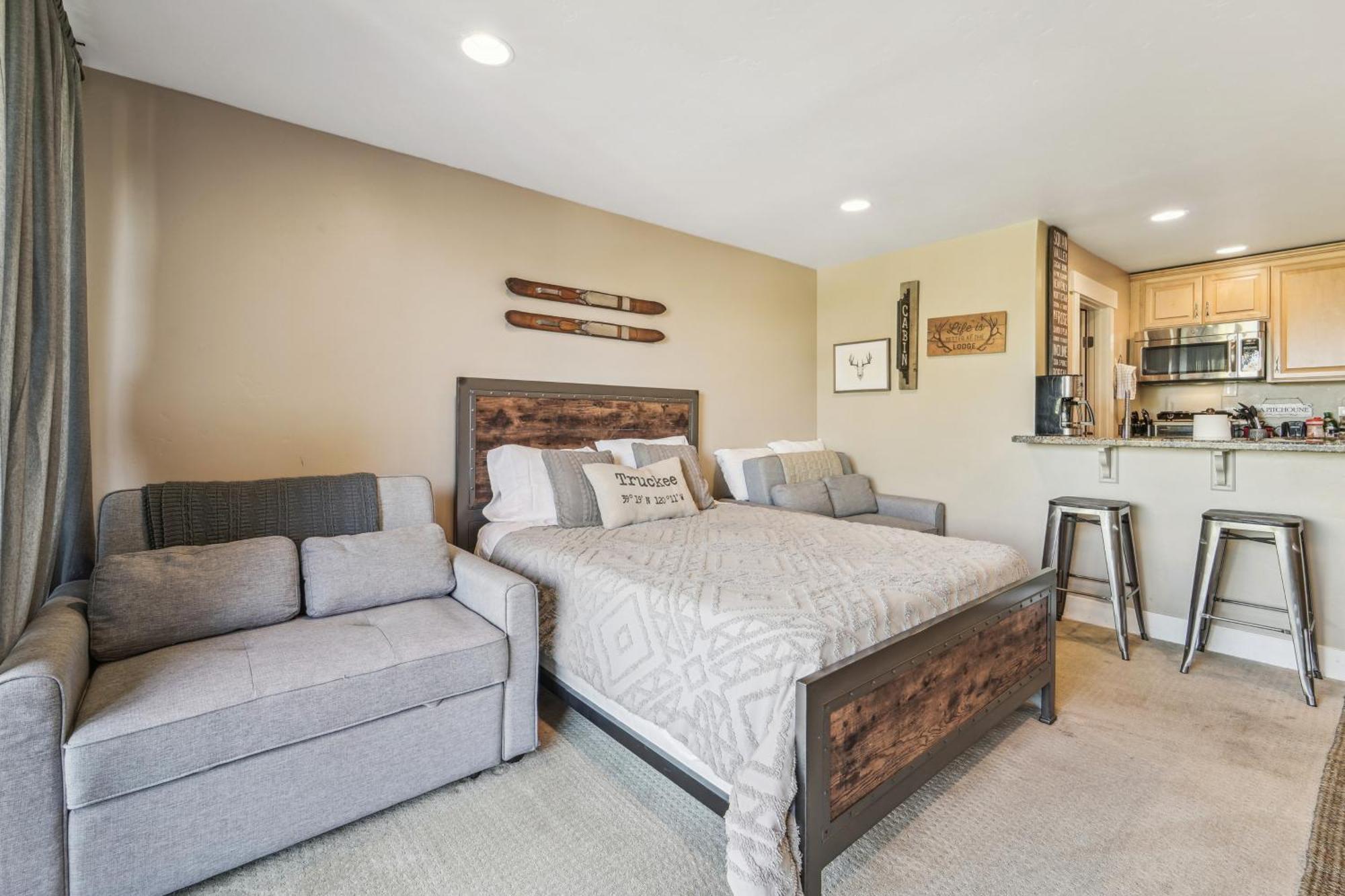 Truckee Studio With Balcony And On-Site Skiing! Экстерьер фото